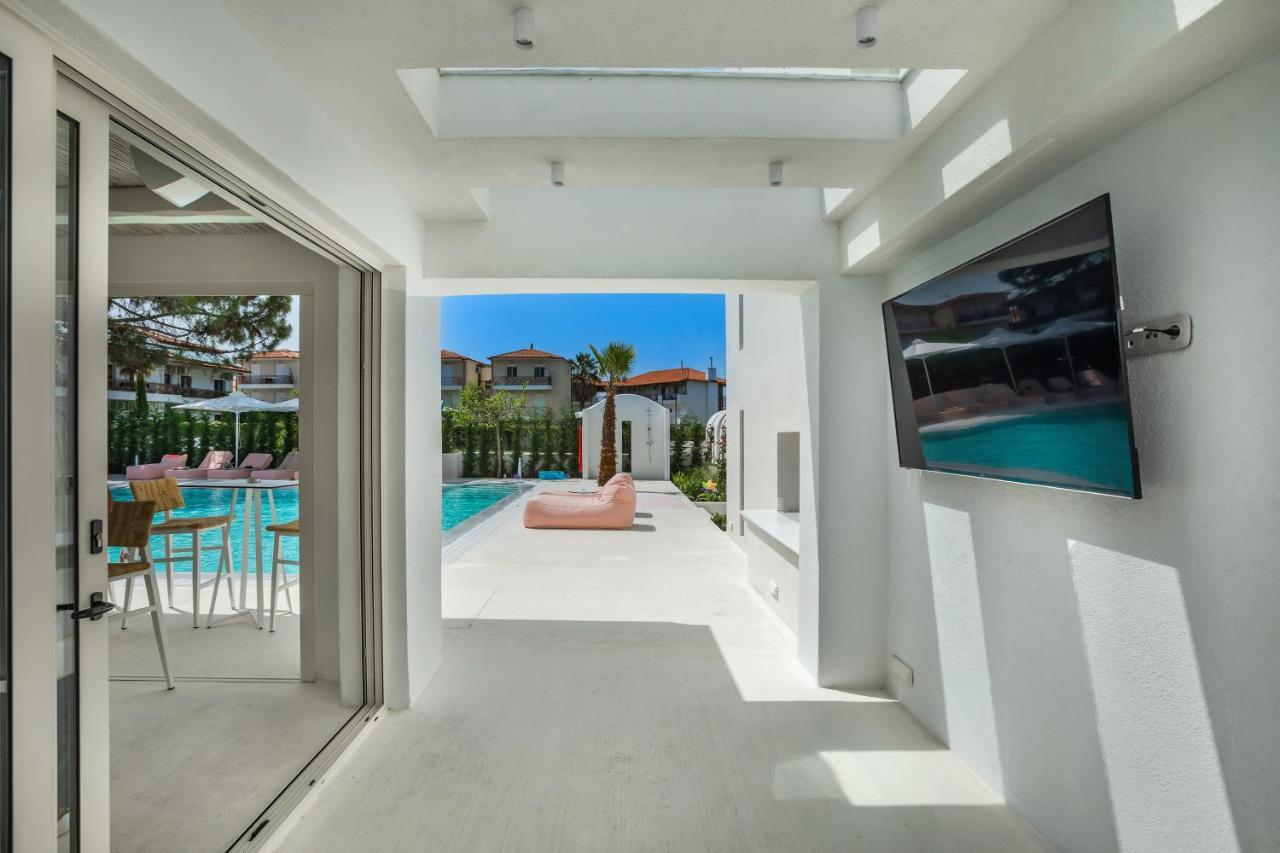 Cocoοns Luxury Suites & Villas Fourka Exterior foto